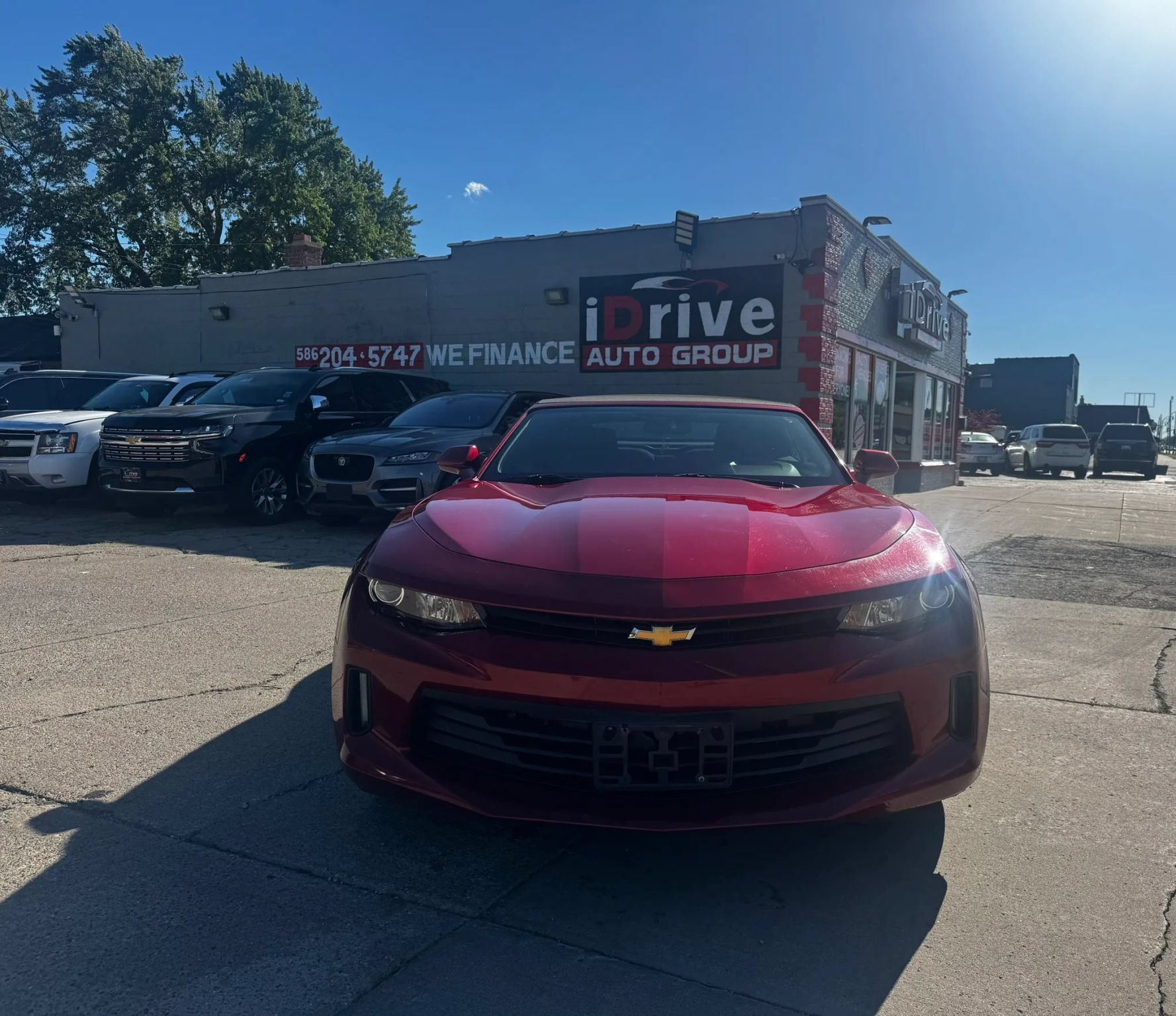 Used 2017 Chevrolet Camaro LT RWD image 1