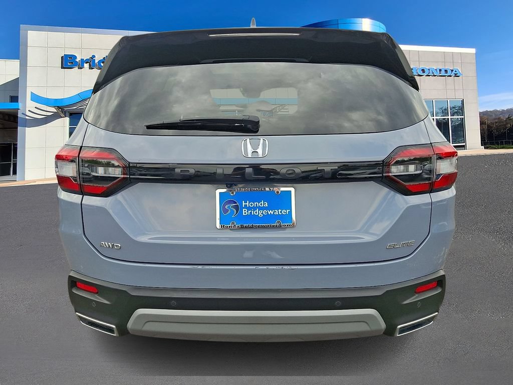 Used 2025 Honda Pilot Elite image 5