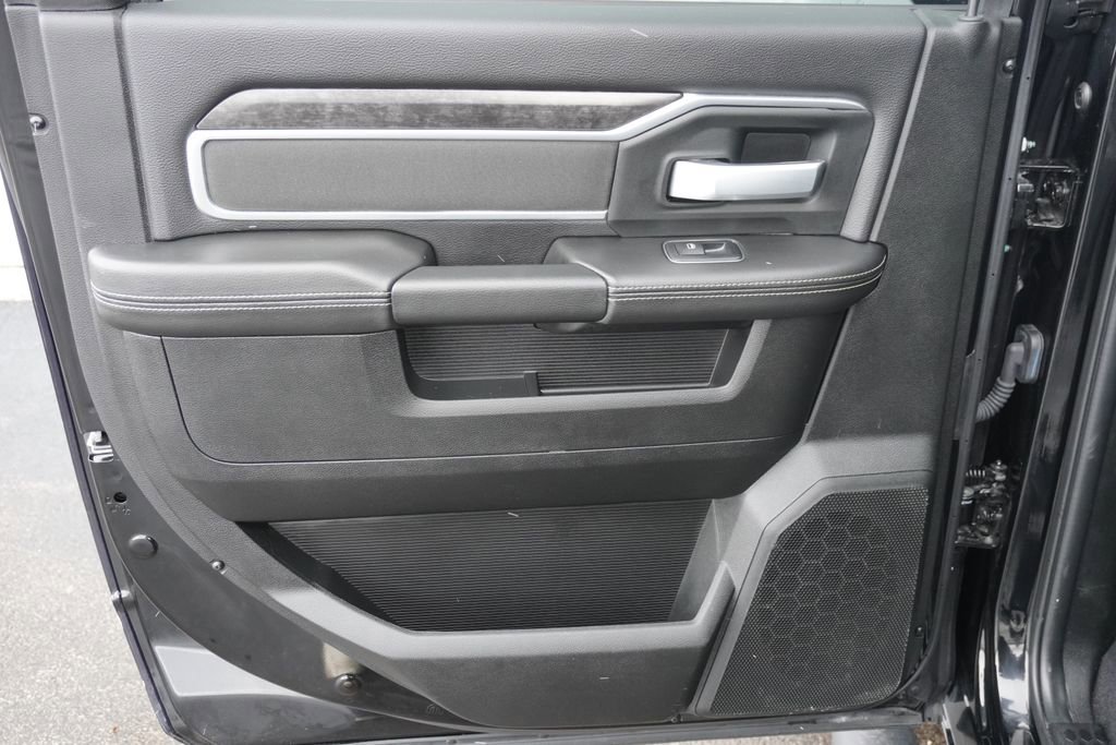 Used 2024 RAM 3500 Big Horn w/ Night Edition image 34