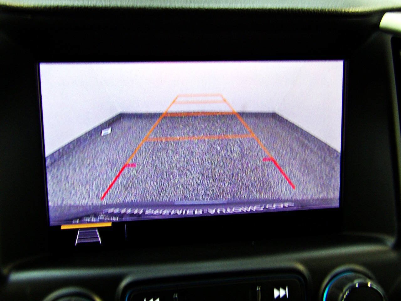 Used 2020 GMC Terrain SLE w/ Driver Convenience Package AWD/4WD image 17