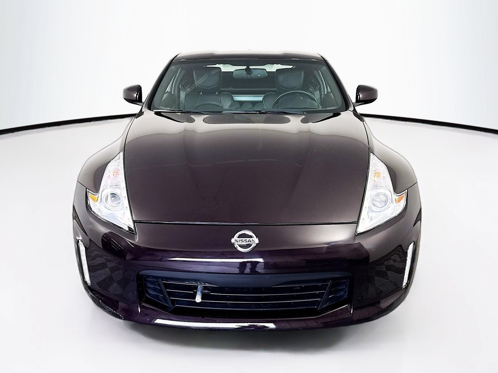 Used 2016 Nissan 370Z Touring w/ Aerodynamics Package RWD image 2