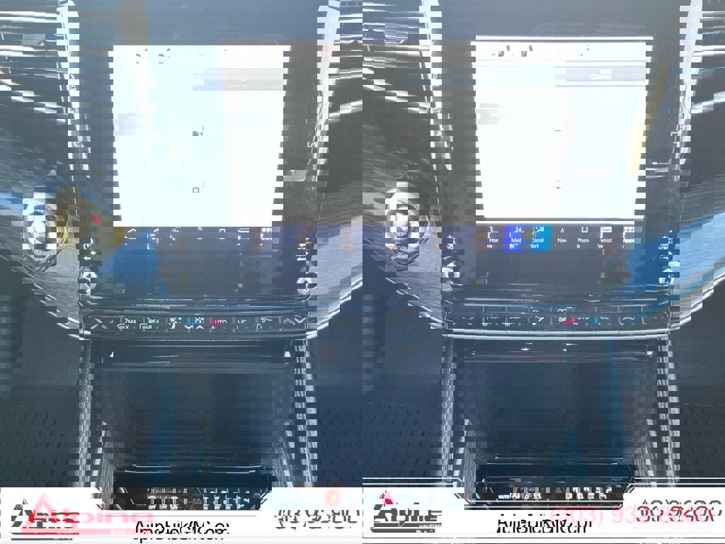 Used 2022 Jeep Wagoneer Series III w/ Convenience Group I image 11