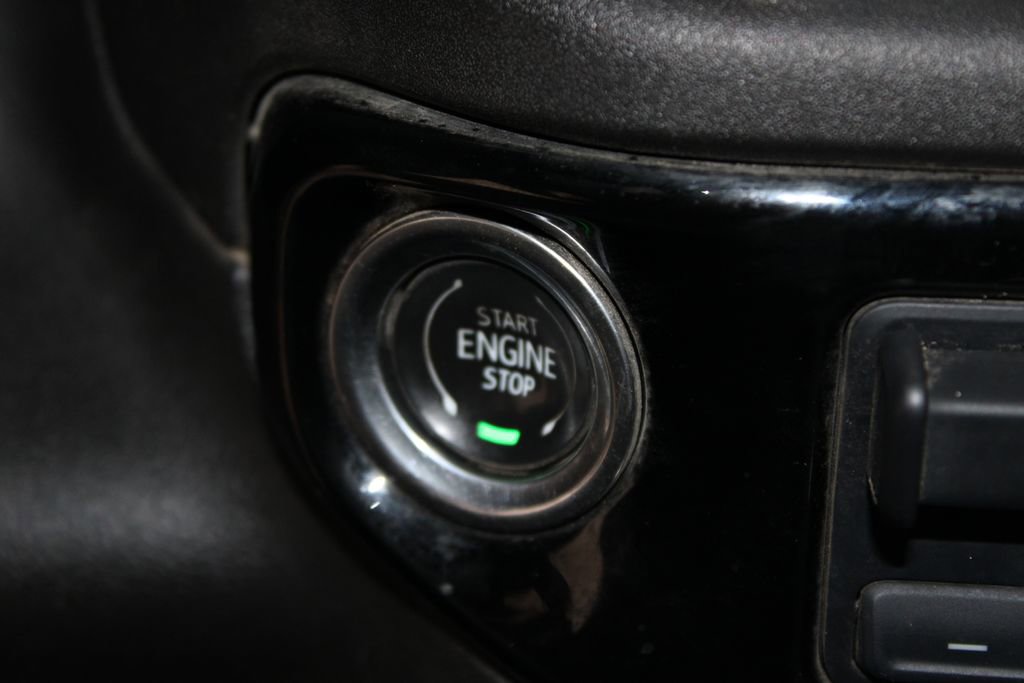 Used 2024 Chevrolet Silverado 2500 High Country w/ High Country Premium Package image 45