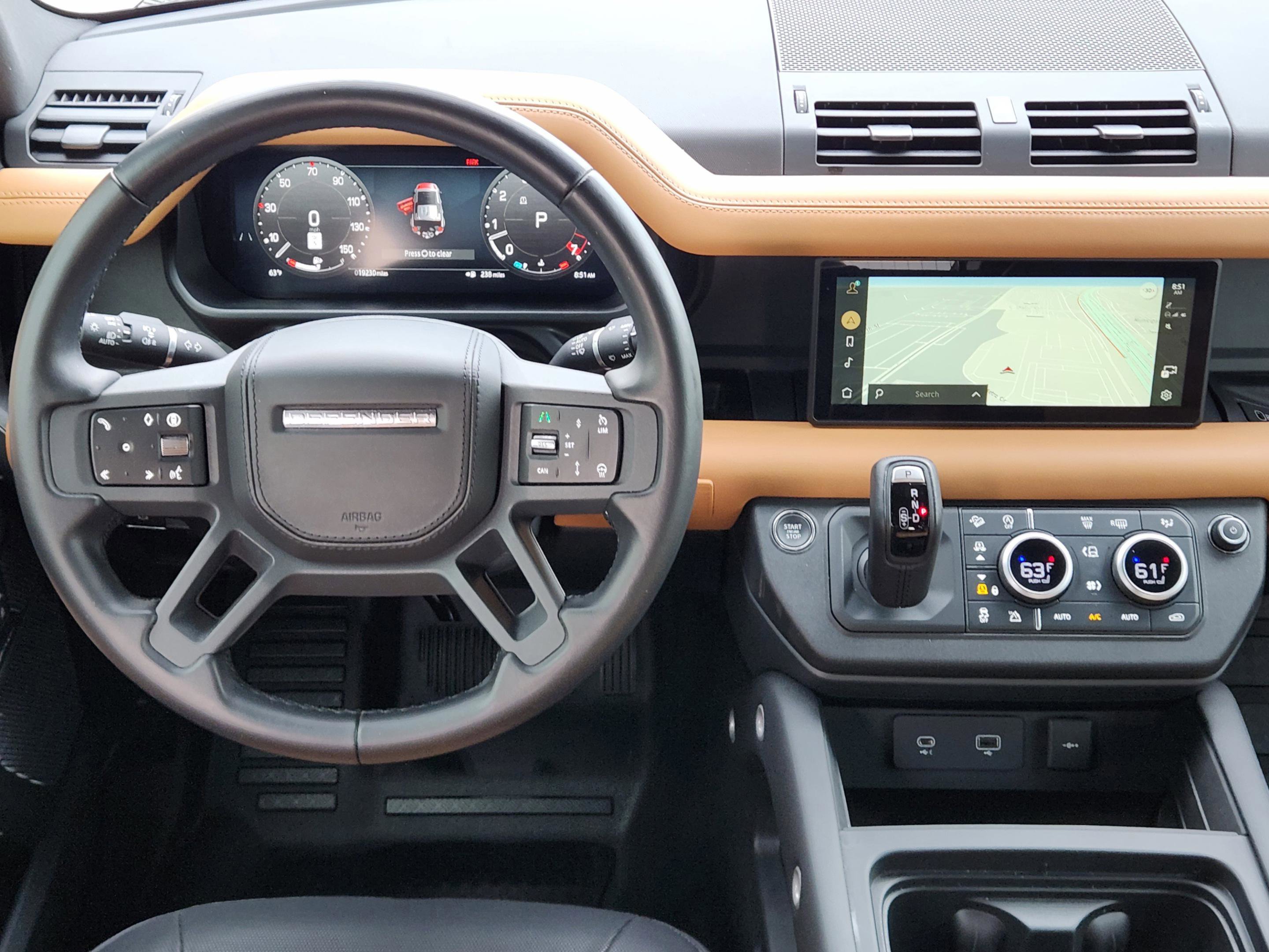 Certified 2024 Land Rover Defender 110 X-Dynamic SE AWD/4WD image 23