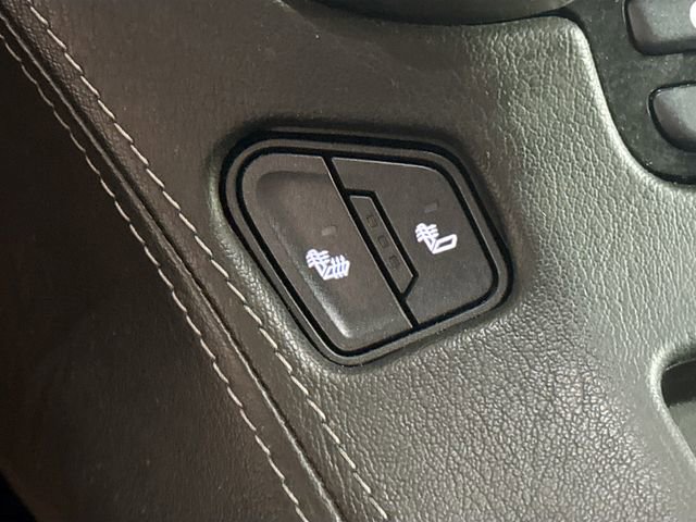 Used 2018 Chevrolet Suburban LT AWD/4WD image 22