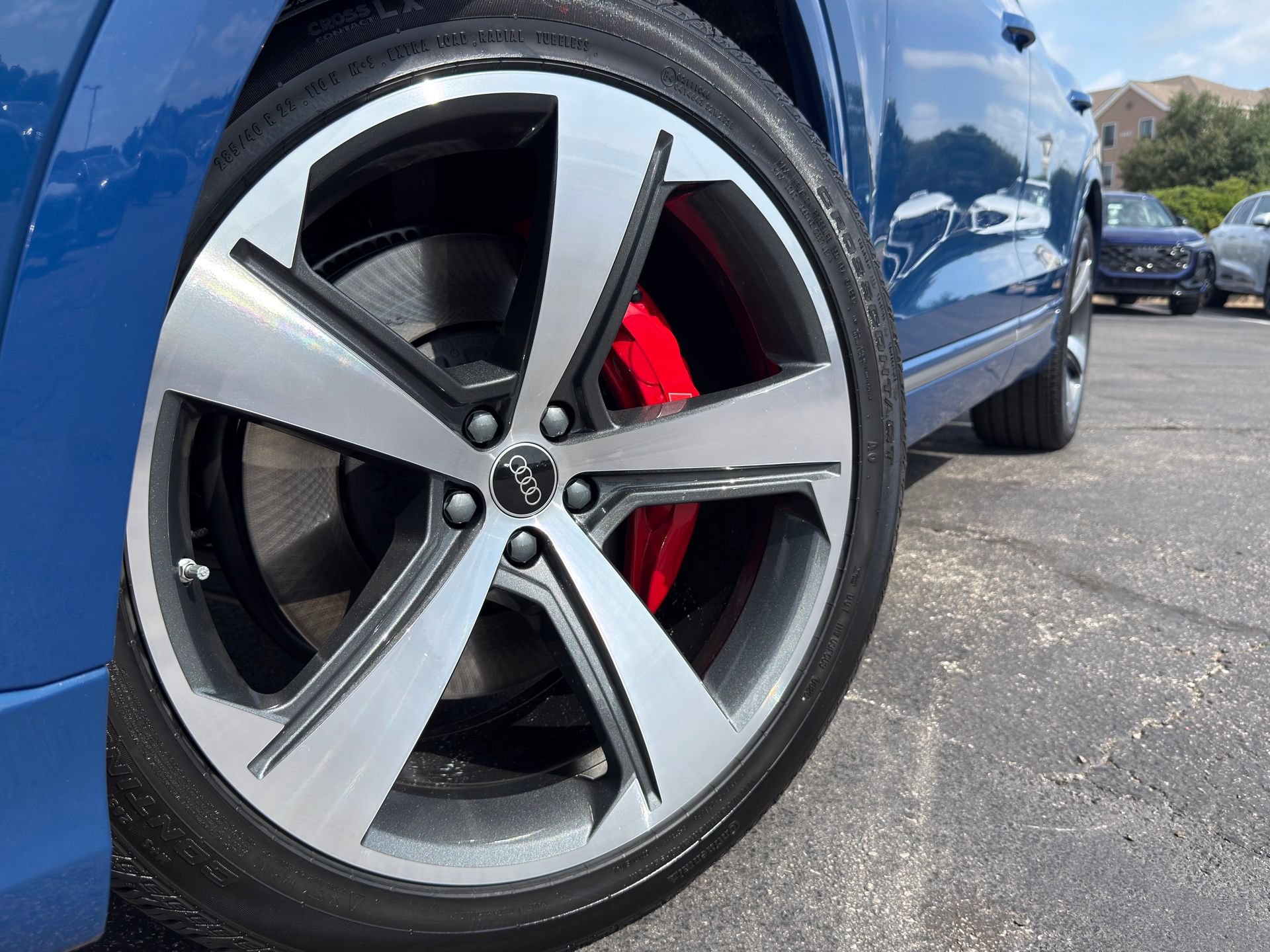 New 2026 Audi SQ8 Premium Plus AWD/4WD image 4