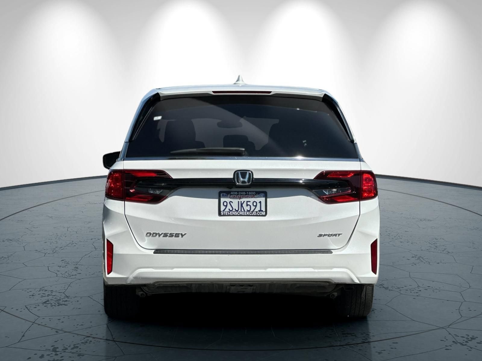 Used 2025 Honda Odyssey Sport-L image 5