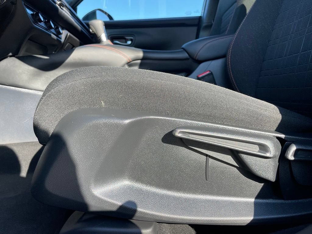 Certified 2025 Honda HR-V Sport image 23