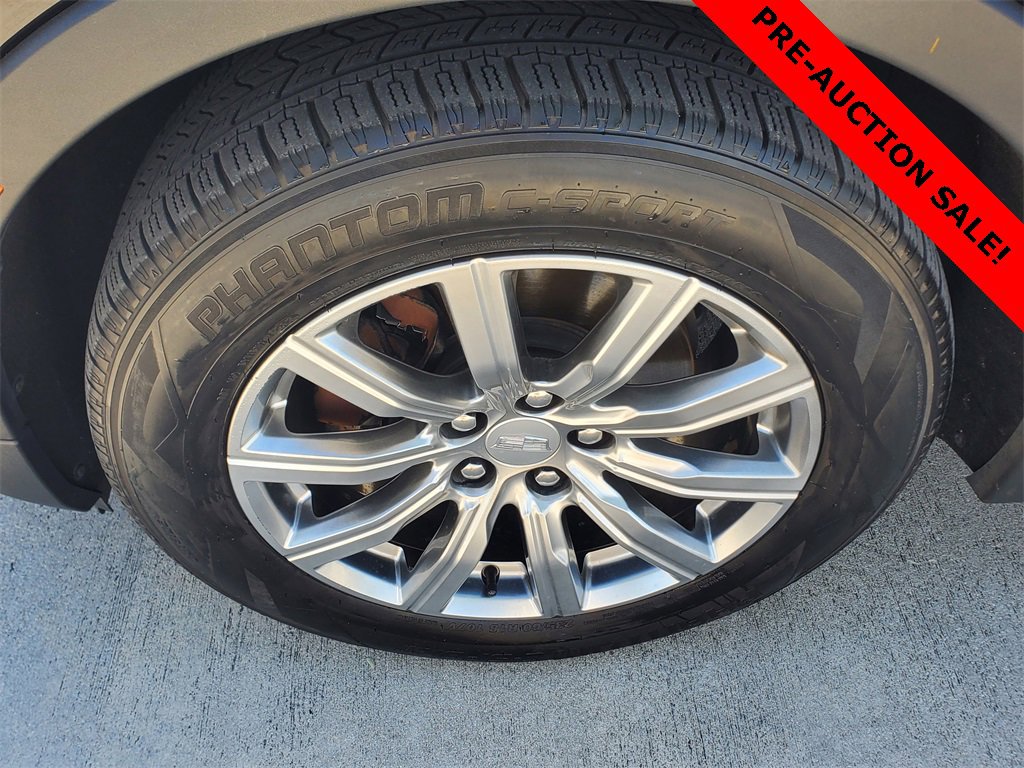 Used 2019 Cadillac XT4 Premium Luxury w/ Cold Weather Package image 4