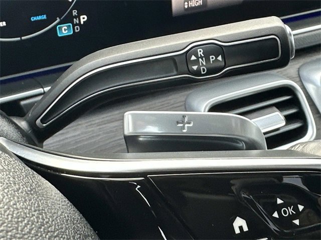 Certified 2025 Mercedes-Benz GLE 350 4MATIC image 25