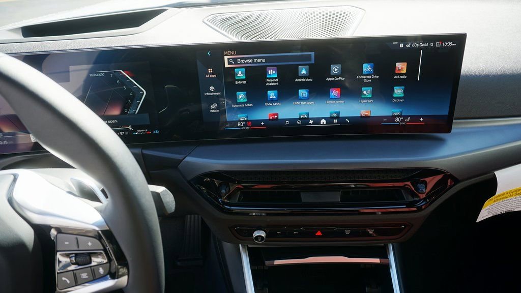 Used 2025 BMW 230i xDrive Coupe w/ Premium Package image 10