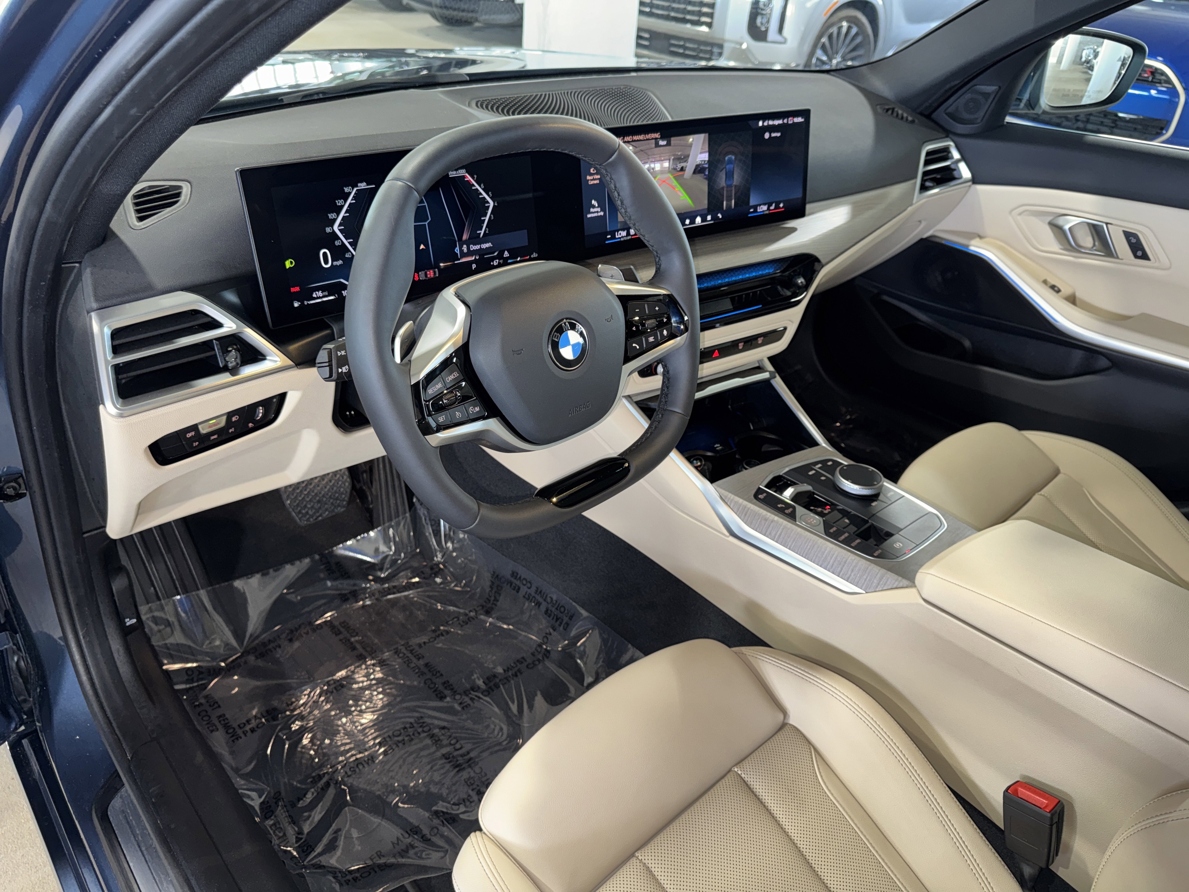Used 2025 BMW 330i Sedan w/ Convenience Package RWD image 17