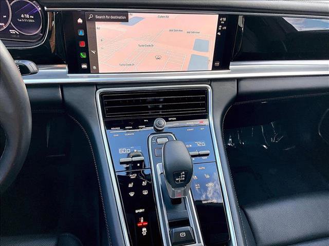 Used 2023 Porsche Panamera 4 Platinum Edition image 24