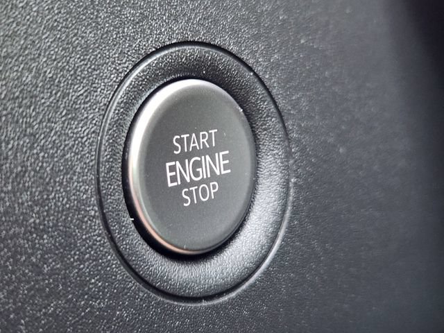 Certified 2025 Volkswagen ID.4 Pro S AWD/4WD image 19