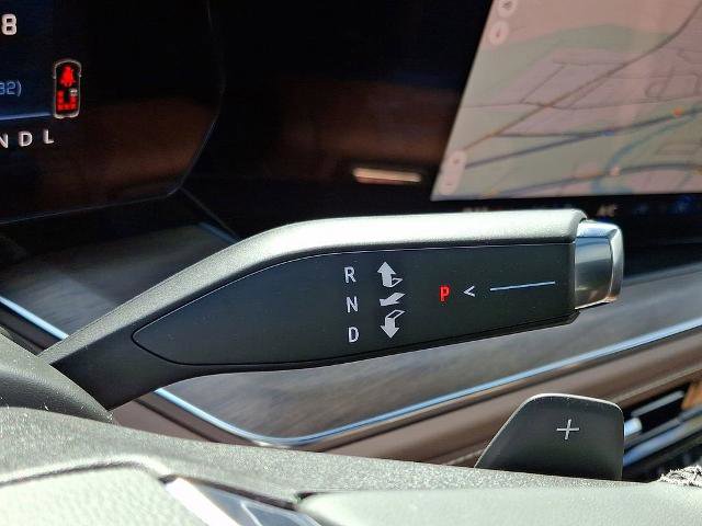 New 2026 Chevrolet Suburban High Country image 11