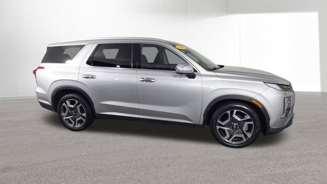 Used 2025 Hyundai Palisade SEL image 2