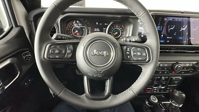 New 2026 Jeep Wrangler Unlimited Rubicon AWD/4WD image 22