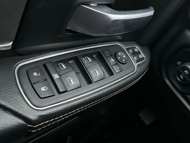 Used 2024 RAM 2500 Big Horn w/ Bed Utility Group image 17