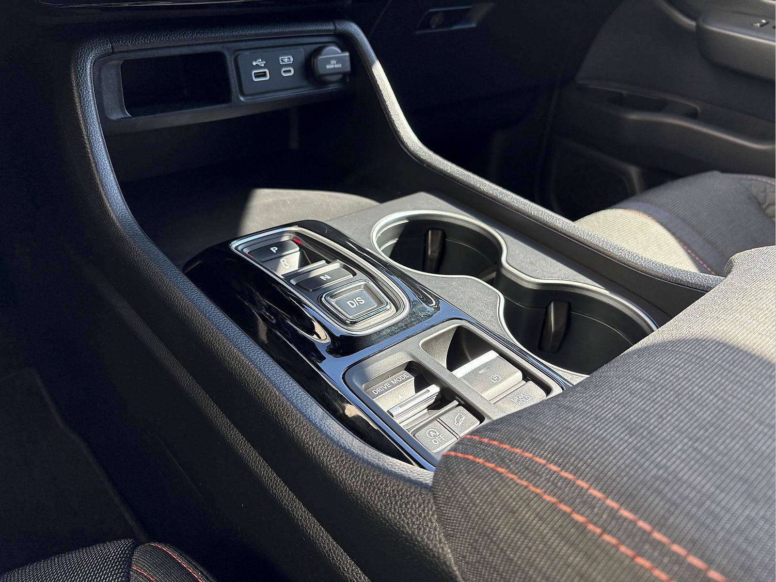 Certified 2023 Honda Pilot Sport image 25