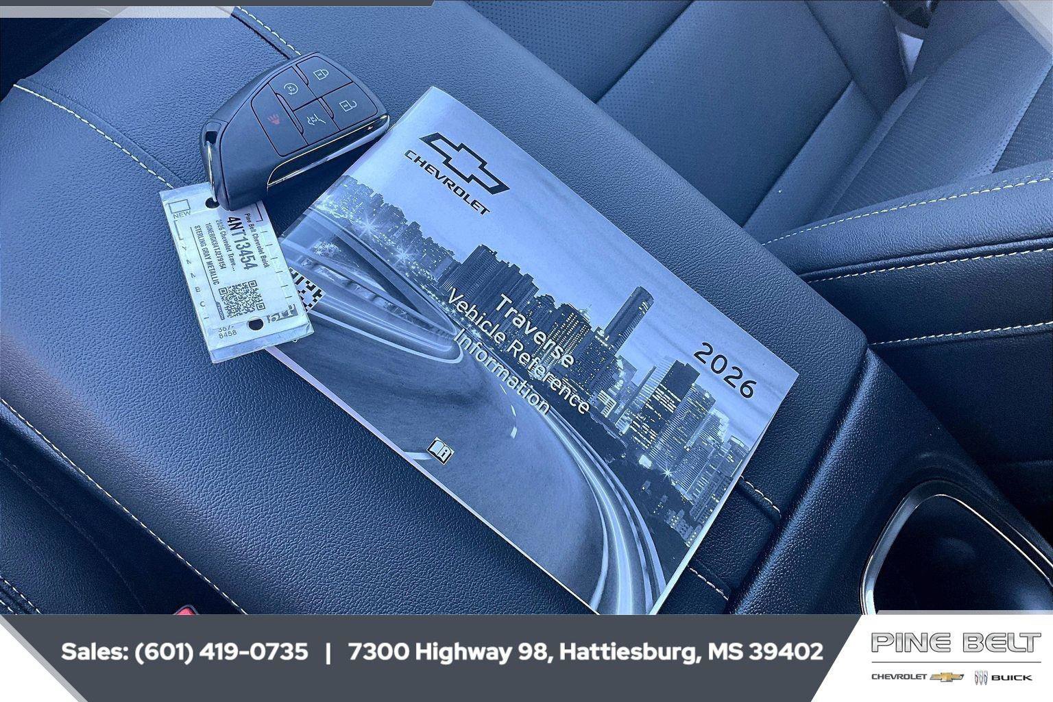 New 2026 Chevrolet Traverse LT w/ Sun and Wheel Package FWD image 9