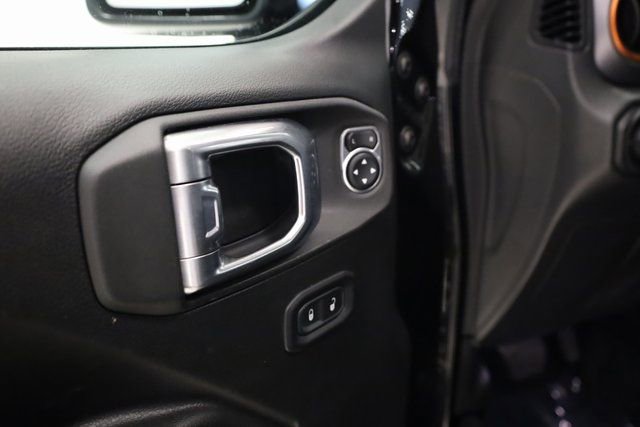 Used 2022 Jeep Gladiator Mojave w/ Trailer Tow Package image 15