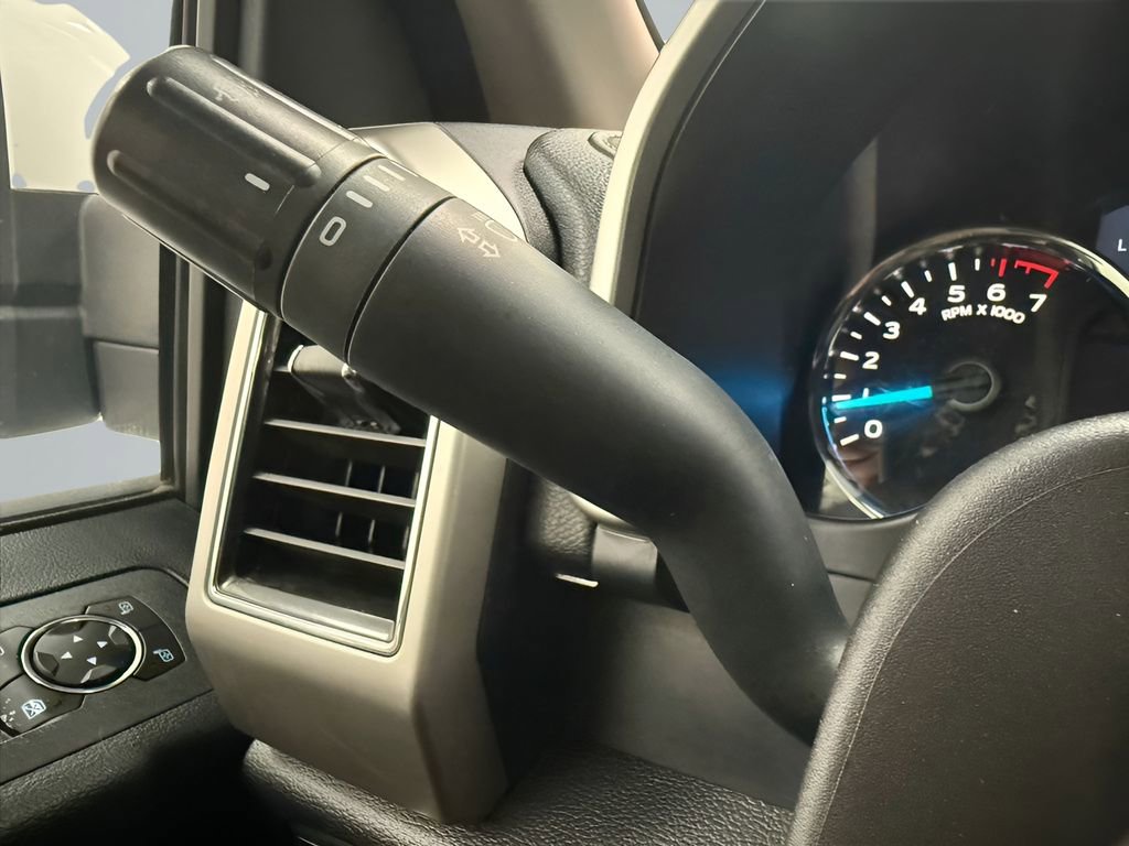 Used 2020 Ford F150 Lariat w/ Equipment Group 501A Mid AWD/4WD image 18