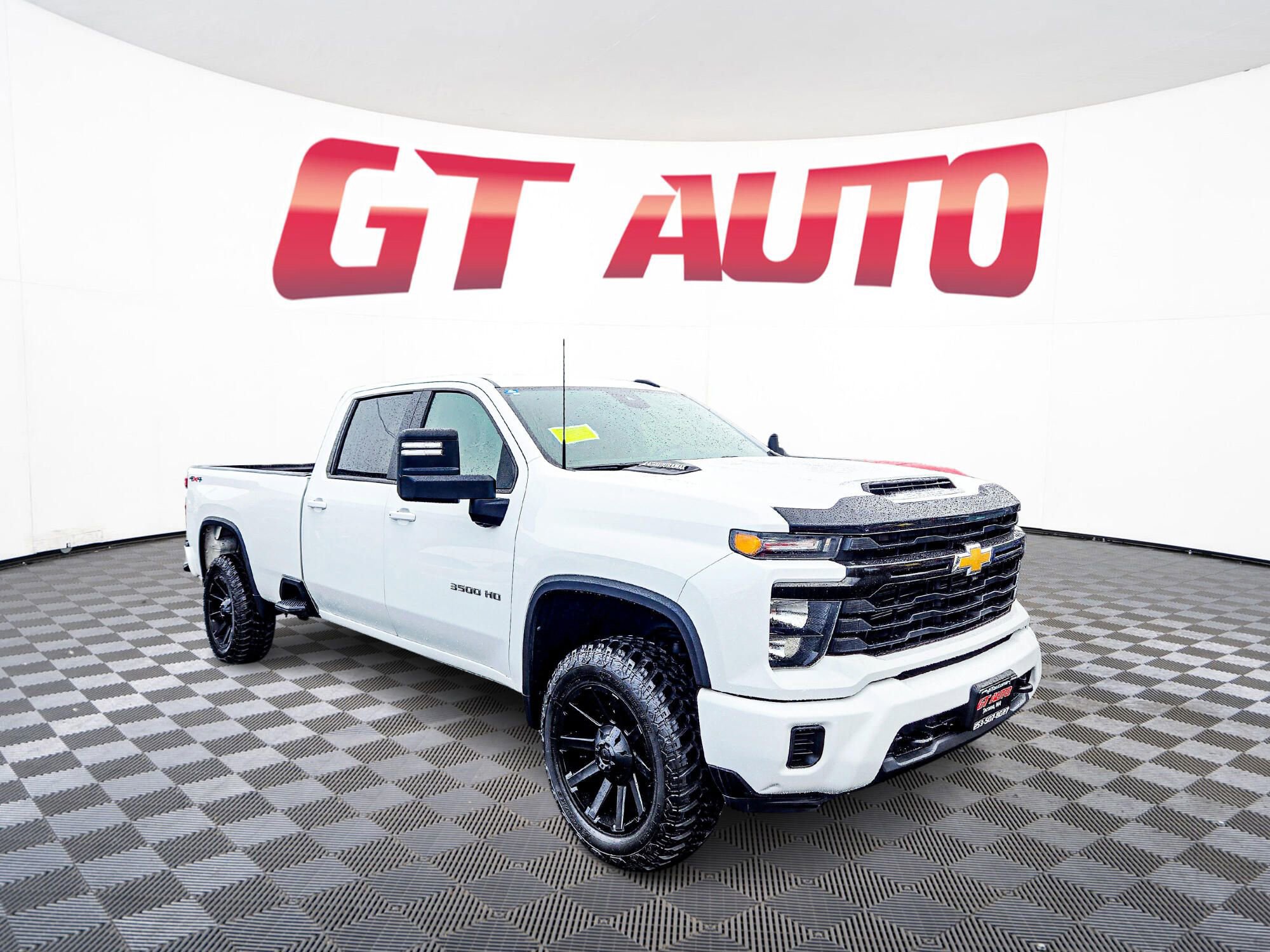 Used 2024 Chevrolet Silverado 3500 LT