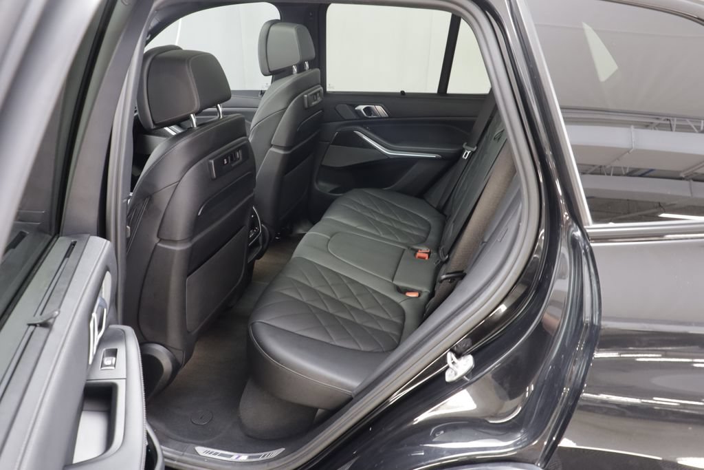 Used 2023 BMW X5 M50i w/ Executive Package AWD/4WD image 16
