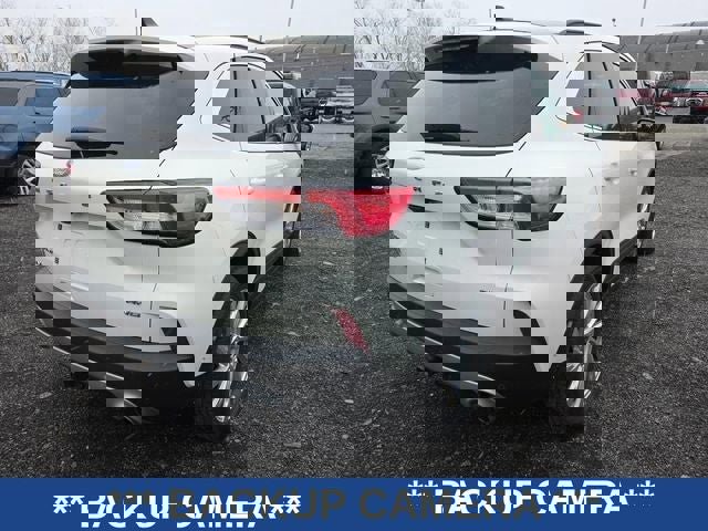 Used 2022 Ford Escape Titanium w/ Titanium Elite Package image 5