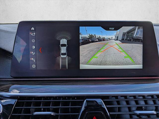Used 2018 BMW 540i RWD image 14