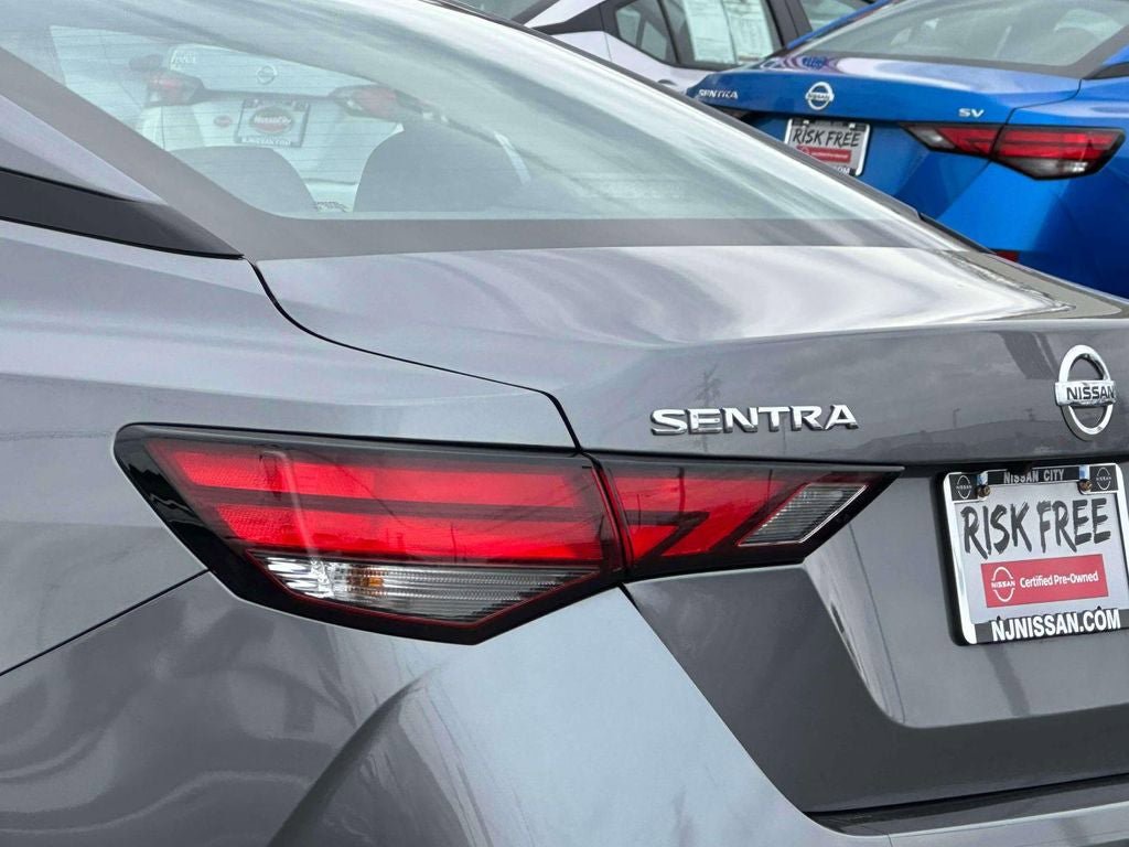 Used 2023 Nissan Sentra SV w/ All-Weather Package FWD image 9