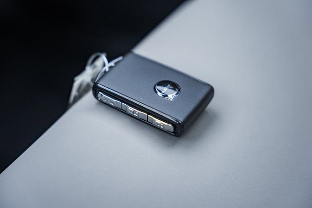 New 2026 Volvo XC60 T8 Plus w/ Protection Package Premier image 43