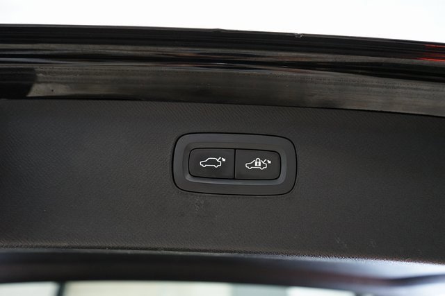 Used 2019 Volvo XC90 T5 Momentum w/ Protection Package image 53