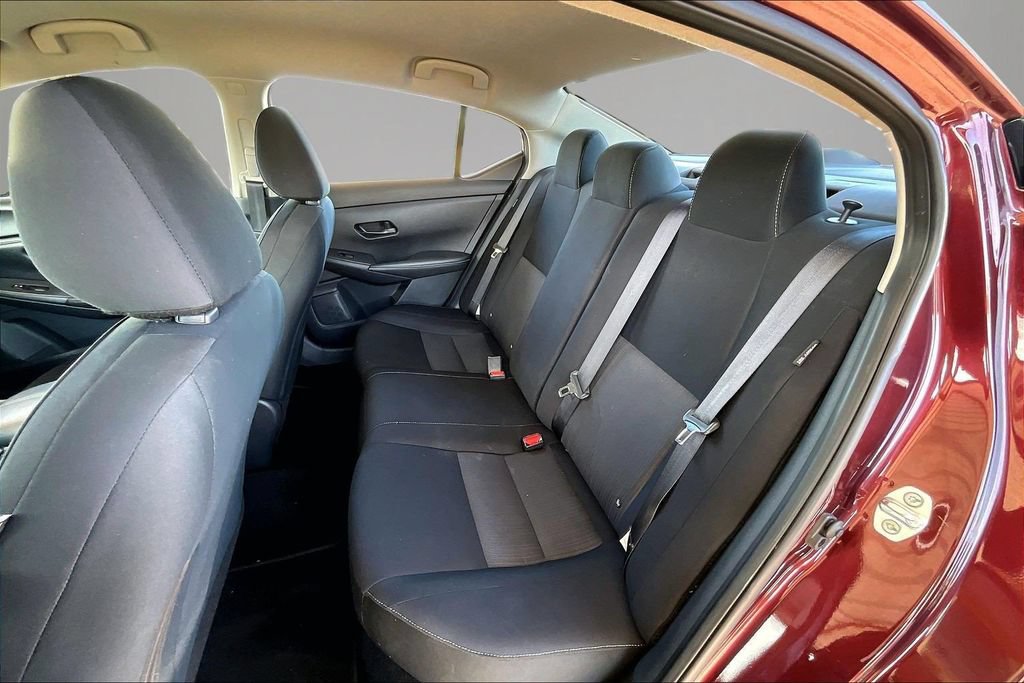 Used 2024 Nissan Sentra SV FWD image 21