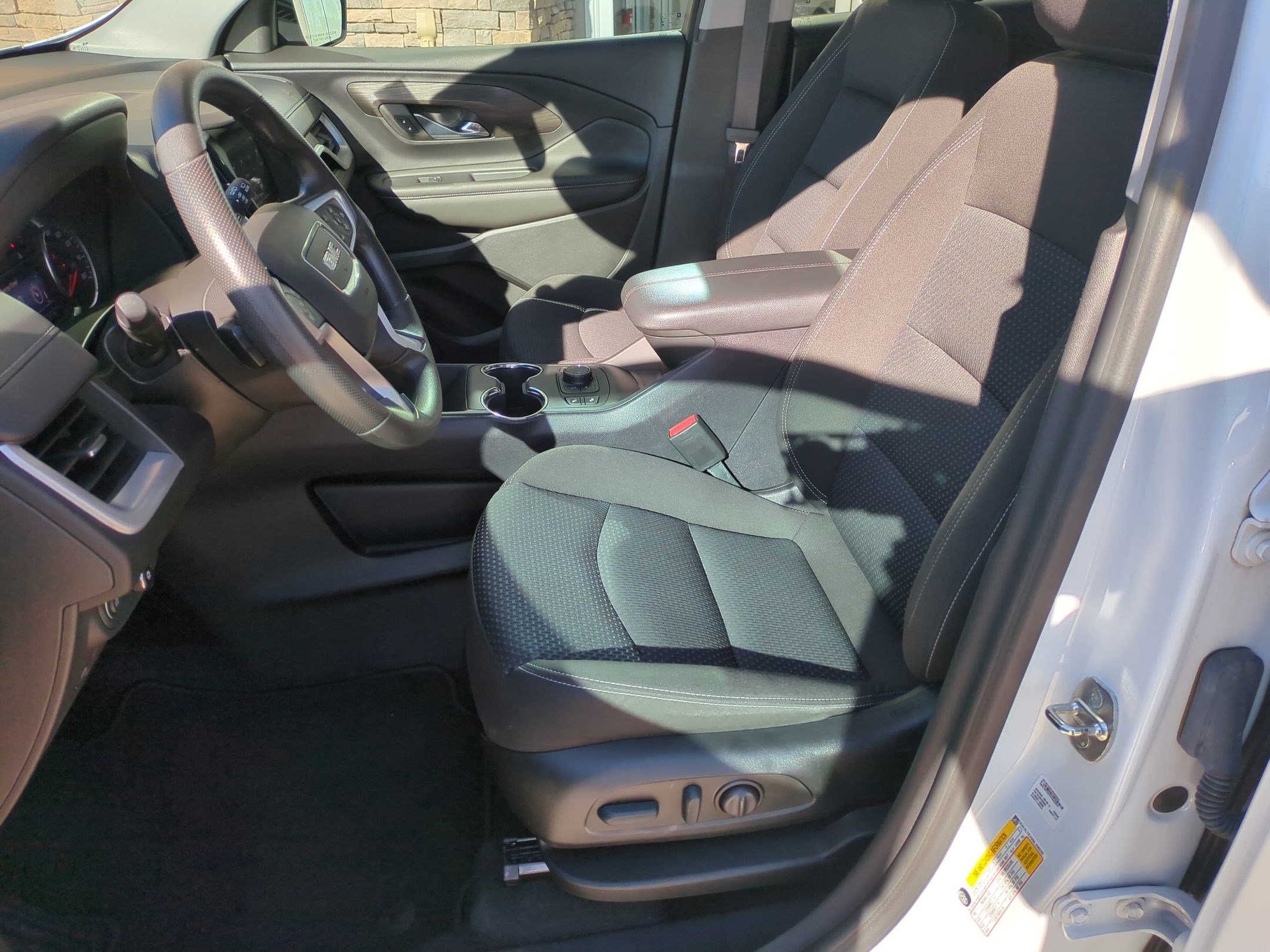 Certified 2022 GMC Terrain SLE w/ Driver Convenience Package image 24