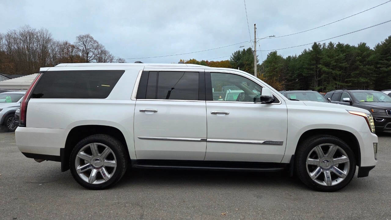 Used 2016 Cadillac Escalade ESV Premium image 15