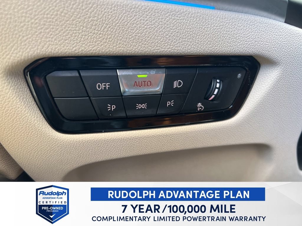 Used 2023 BMW 330e w/ Premium Package RWD image 34