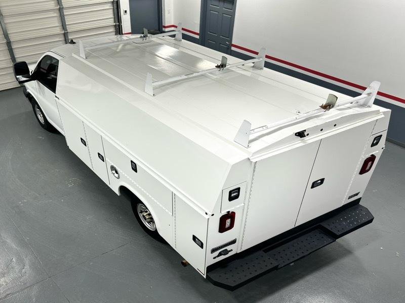 Used 2020 GMC Savana 3500 w/ Power Convenience Package RWD image 23
