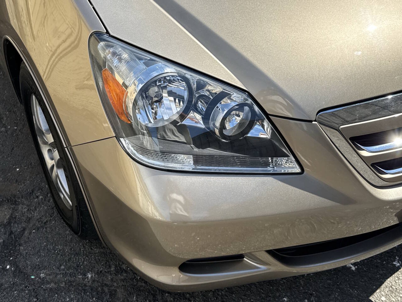 Used 2005 Honda Odyssey EX-L image 43