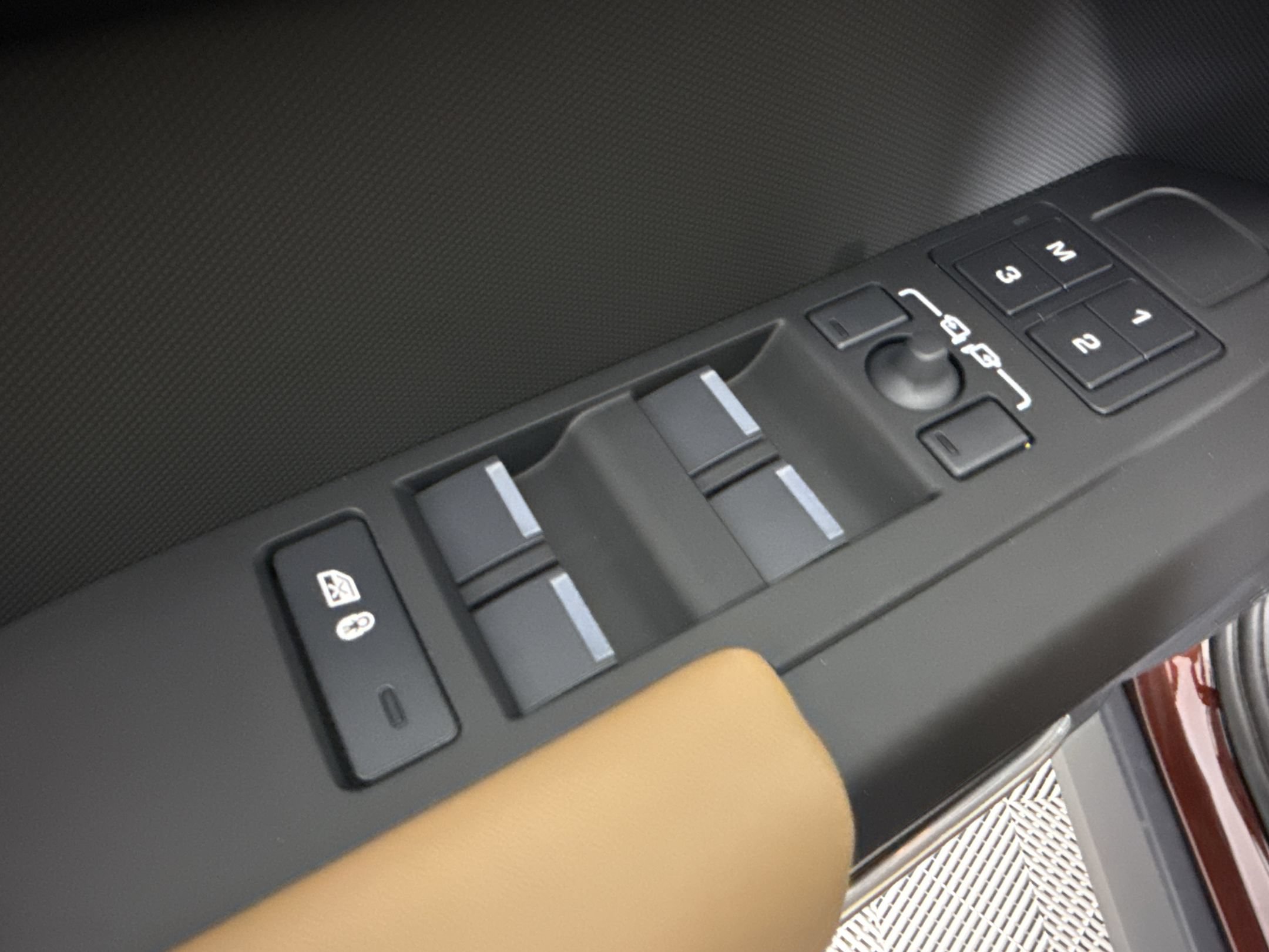 New 2026 Land Rover Defender 130 S AWD/4WD image 12