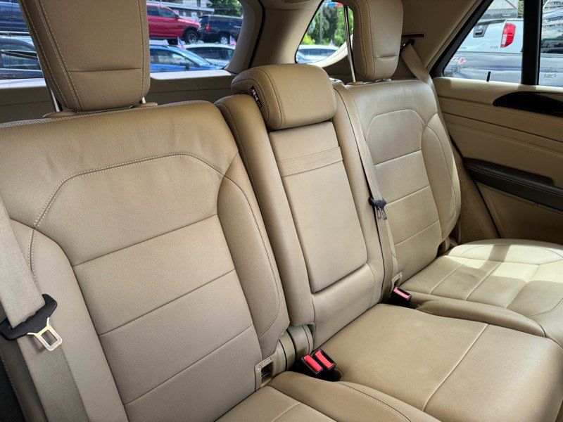 Used 2015 Mercedes-Benz ML 400 4MATIC image 5