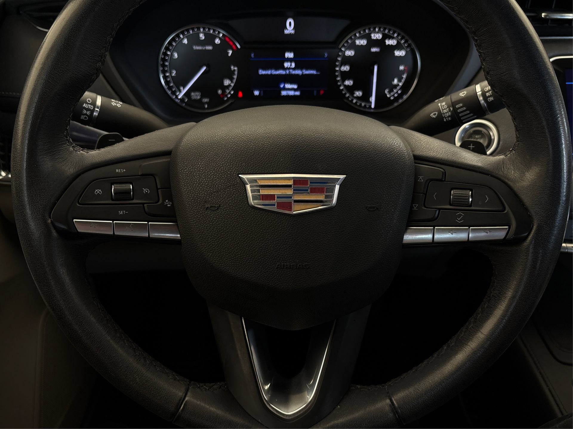 Certified 2023 Cadillac XT4 Luxury image 21