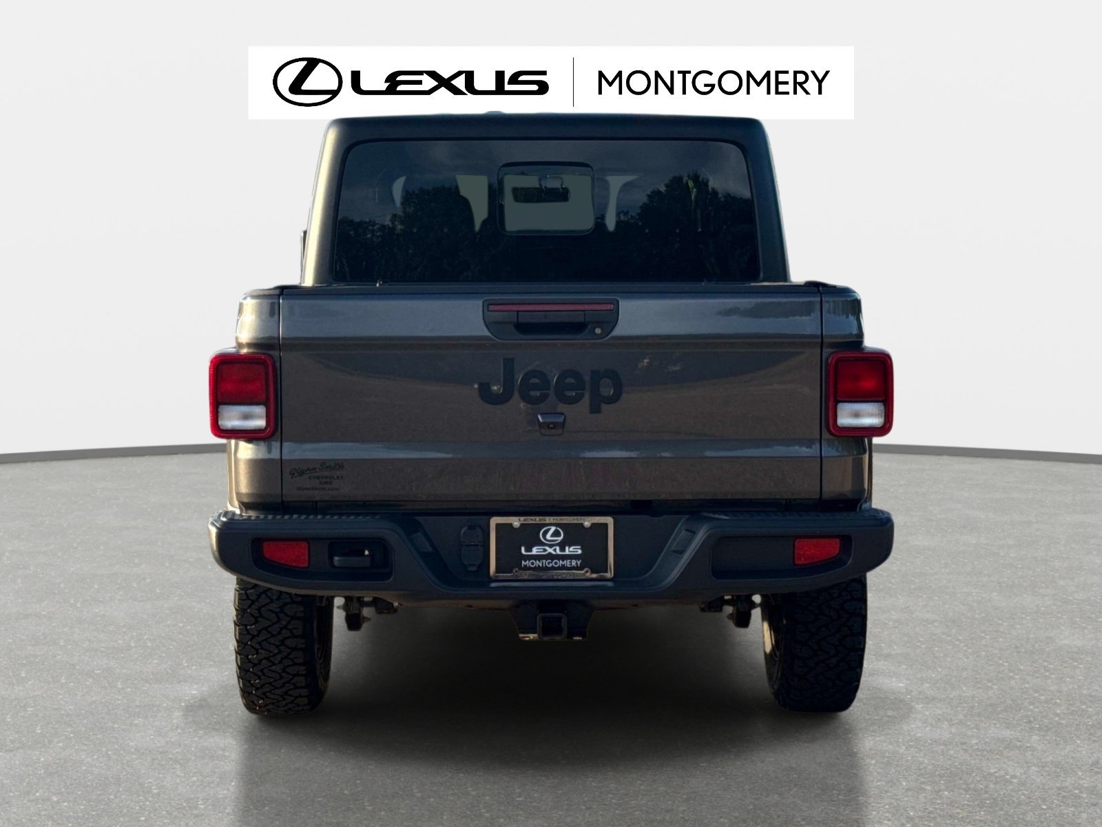Used 2022 Jeep Gladiator Sport AWD/4WD image 4