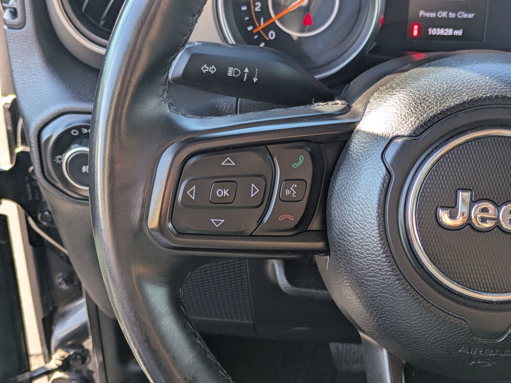 Used 2018 Jeep Wrangler Sport AWD/4WD image 19