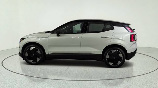 New 2026 Volvo EX30 Plus w/ Protection Package Premier RWD image 4