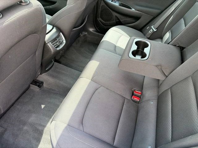 Used 2024 Chevrolet Malibu LT FWD image 31