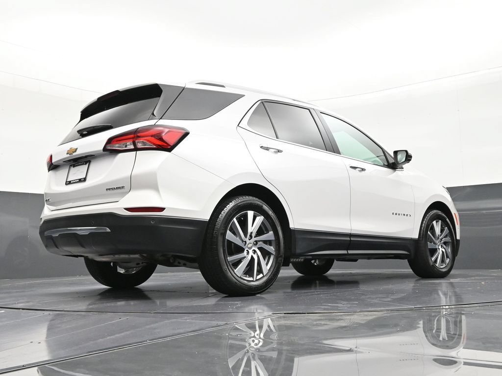 Used 2024 Chevrolet Equinox Premier FWD image 24