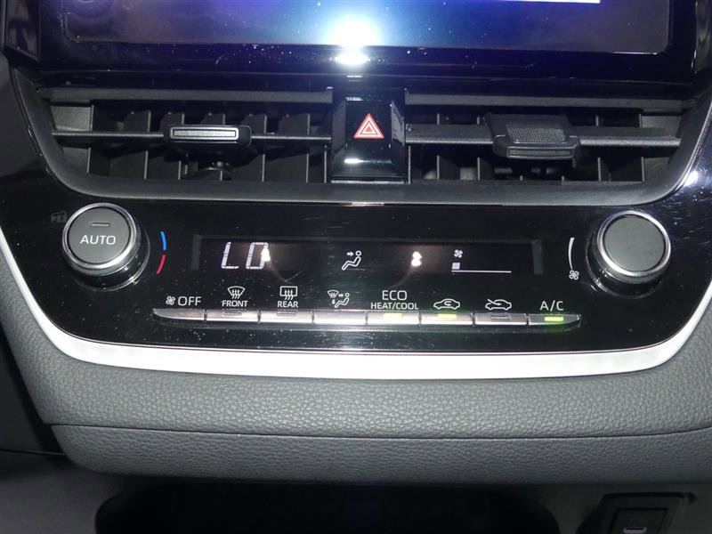 Used 2023 Toyota Corolla LE w/ Carpet Mat Package (TMS) image 35