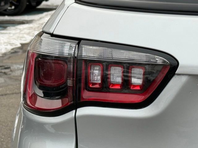 New 2026 Jeep Compass Latitude w/ Sun and Sound Group AWD/4WD image 13