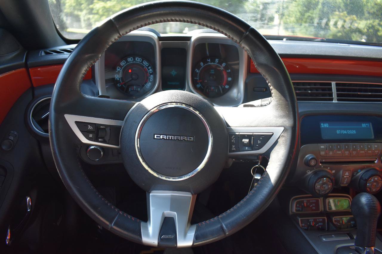 Used 2010 Chevrolet Camaro SS w/ RS Package RWD image 19